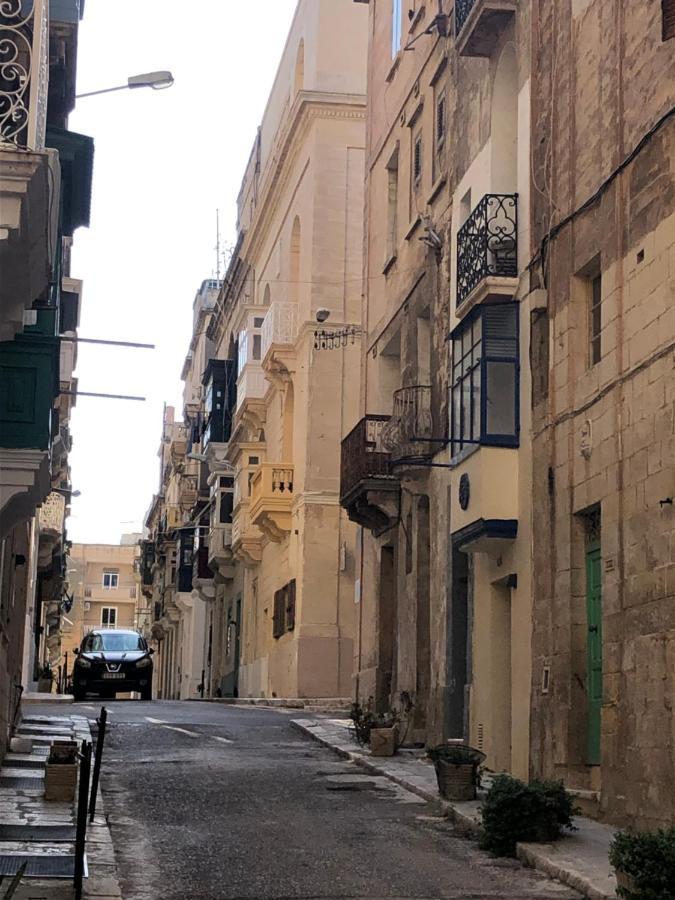 Floriana Cosy Townhouse Apartamento Exterior foto