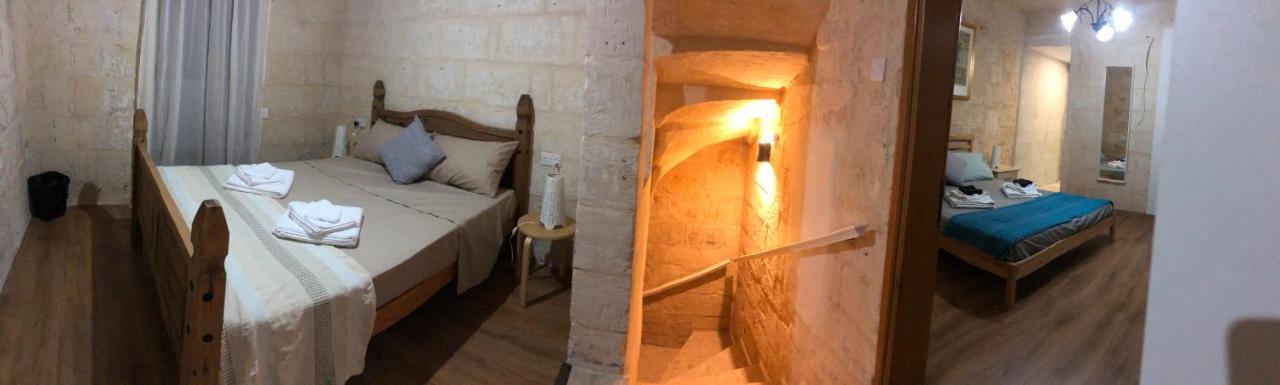 Floriana Cosy Townhouse Apartamento Exterior foto